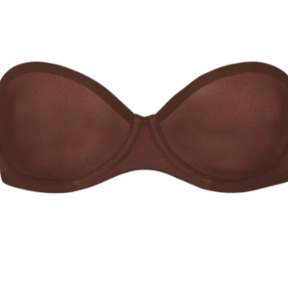 (2271) SKIMS NWT NAKED PLUNGE BRA in ECLIPSE - Picture 1 of 1